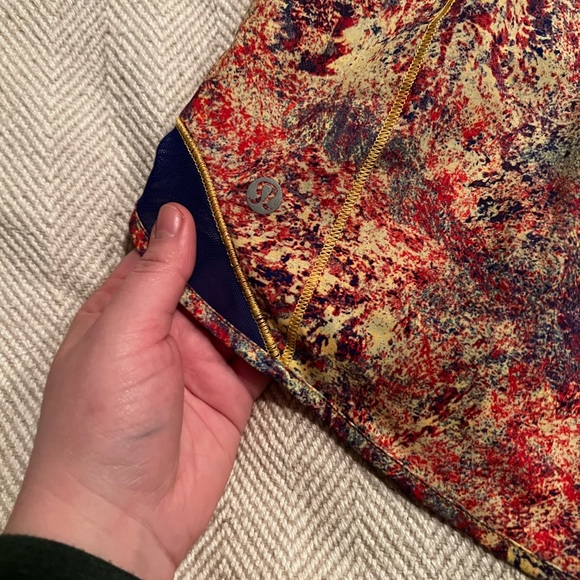 Lululemon shorts - Picture 2 of 7